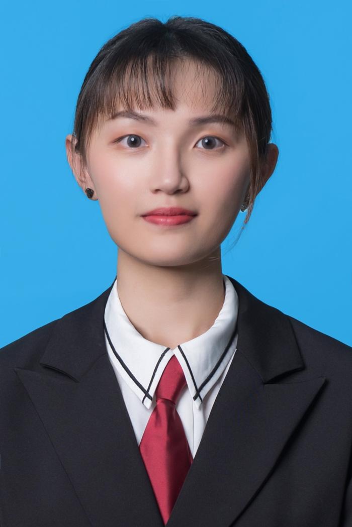 黃海婷  黨員